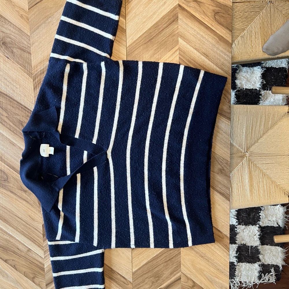 H&M Navy Striped Knit Polo Sweater Collared V-Neck XL